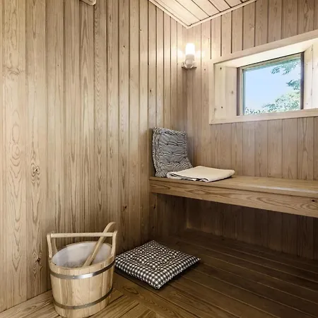 Semesterbostad Awesome In With Sauna