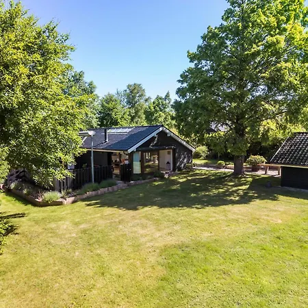 Awesome In With Sauna Dom wakacyjny Græsted